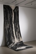 김호득, <구룡폭>, 1999, 광목에 수묵, 476.0×150.0cm