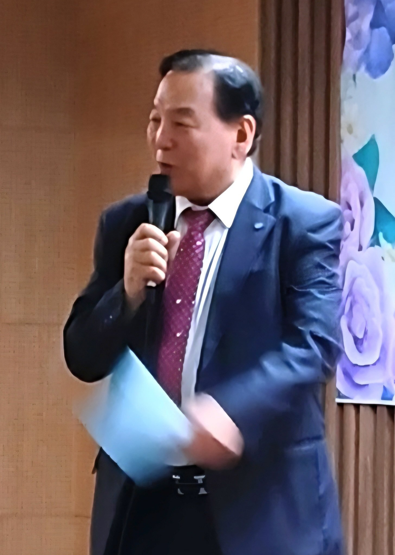 ▲ 내 안에서 찾는 나...오호현회장 "시낭송을 통해 일상에서 힐링하시길" [사진 : 이청강 기자]