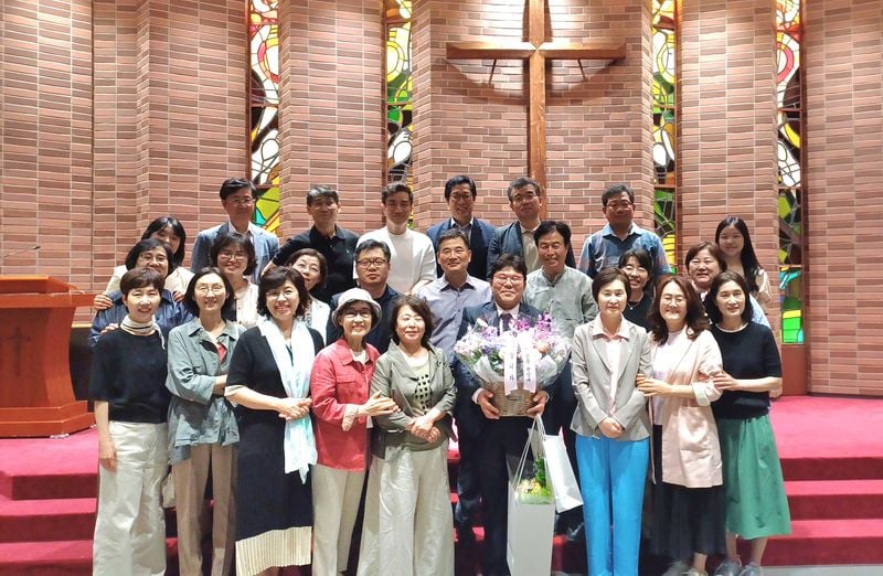 ▲ 공연후 출연진과 기념촬영. [사진 : 이청강 기자]