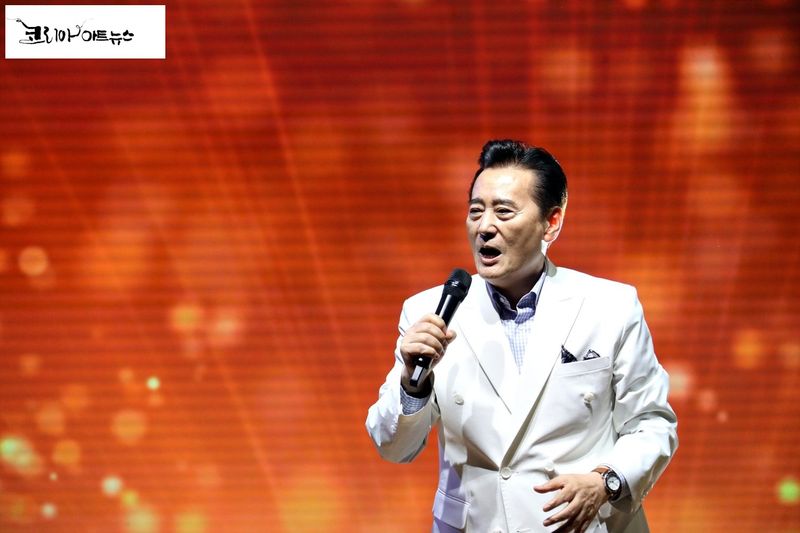 가수 김성환