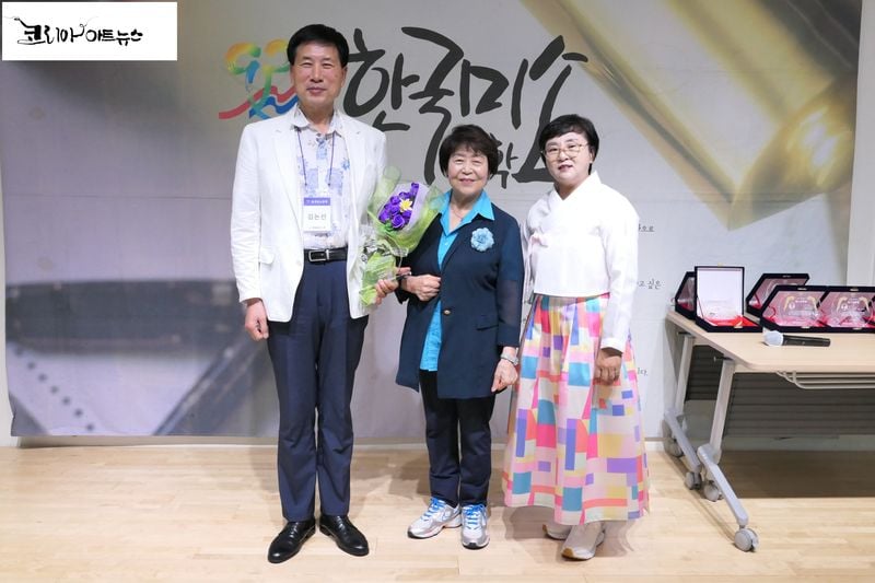 “이름 없는 꽃으로 피어난 시인, 김논선” — 공동체를 위한 헌신, 문학으로 이어지다