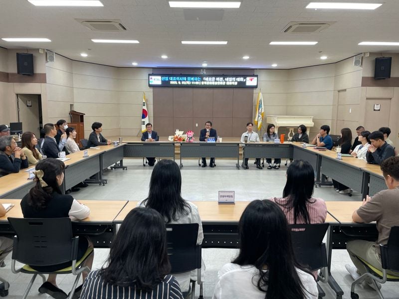  (재)충북문화재단 대표이사 직원 간담회 사진