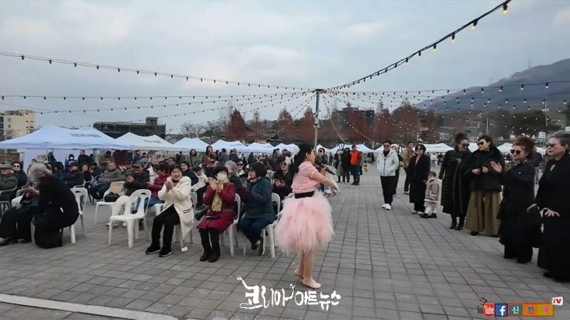 “고모마켓과 열린음악회는 지역사회와 세대를 연결하는 장”의 모습