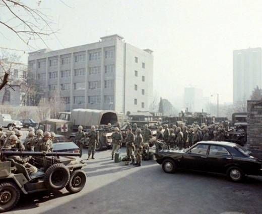 1979년 12월 12일의 중앙청 전경