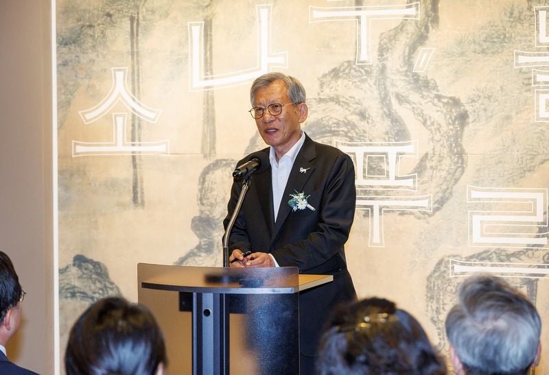 유흥즌 관장 축사