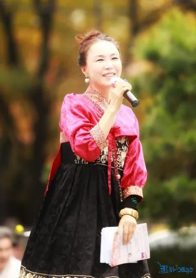 배우·MC 이란희, “예술은 마음을 전하는 언어”