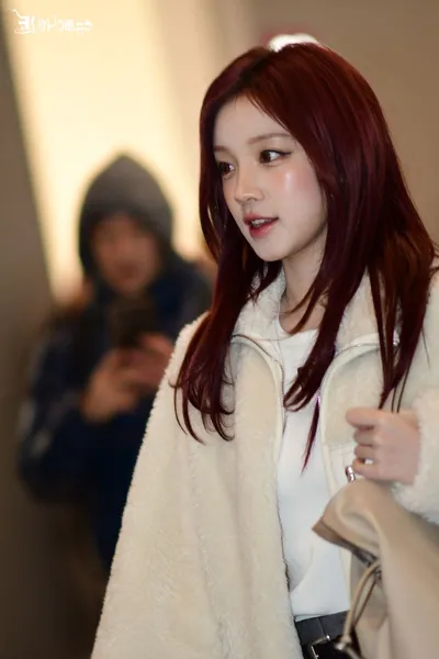 [화보사진] 뉴욕패션위크 가는 걸그룹 아이들  우기,소연