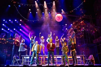 [뮤지컬 리뷰] 브로드웨이 30주년 기념작, 국내 10번째 시즌을 맞는 2025 – 2026 뮤지컬 <렌트>