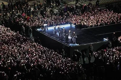 [KAN] BTS 광화문 컴백무대...전 세계 환호하다