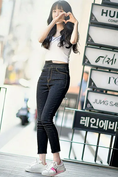 가수  샌디, ‘노래하는 말괄량이’로 컴백