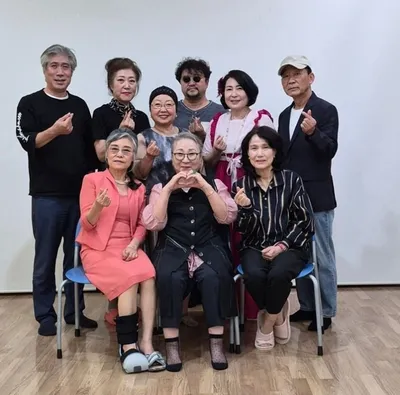 “다시, 일어서다” — 인생의 황혼에서 피어난 가장 뜨거운 무대 제6회 2026 대한민국 치유예술제 선정작, 소단샘문화예술극단의 감동 프로젝트
