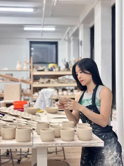도화 김소영 작가, 뉴욕 첫 개인전 ‘CERAMIC PAINTINGS’ 개최… “도자와 회화의 경계를 넘다”