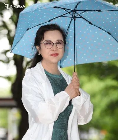 [KAN: 옴니버스 아트] 장선희 작가의 "홍시" 감성 시와 노래
