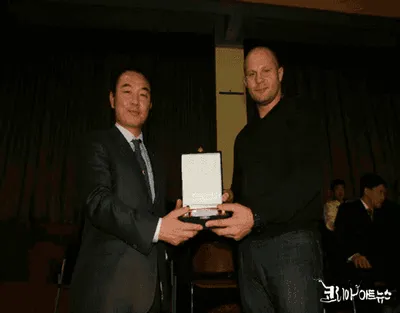세계 최강 파이터 표도르와 무도의 우정이 만든 국제연대와 문화외교