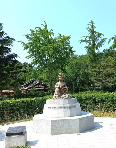 [홍영수의 세상보기 : 시 ] 허난설헌(許蘭雪軒) / 홍영수