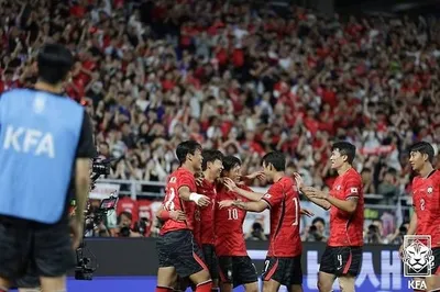 [KAN] 모레노 임시 감독, A매치 에콰도르 평가전 3-0 완승