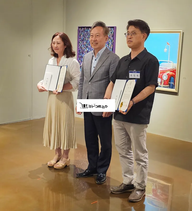 김진호 강서문화원장과 수상자와 함께